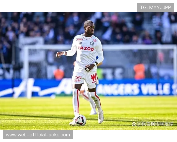 马赛客场挑战昂热,赛前行程因大雾天气受阻 马赛客场挑战昂热,赛前行程因大雾天气受阻